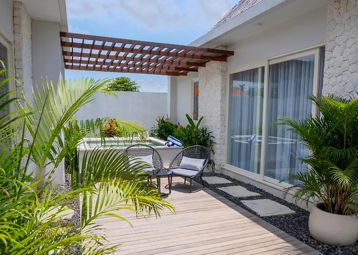 Nyuh Lengkong Beachfront With Kitchen Near Tanah Lot Villa Selemadeg